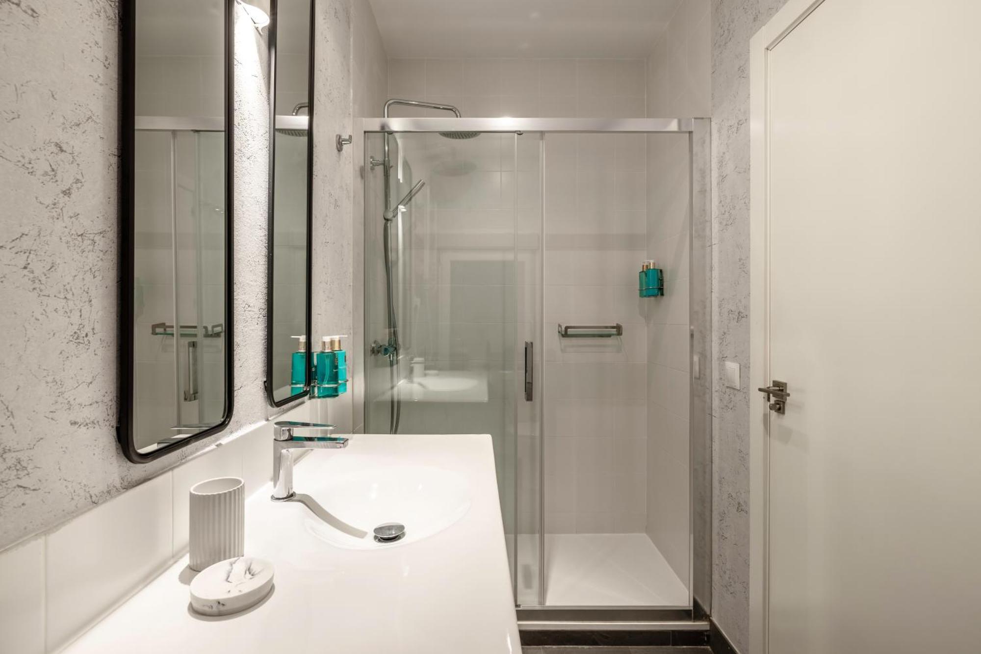 Mi Casa En Madrid- Spacious Apartments Callao Gran Via Luaran gambar